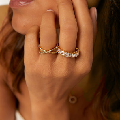 Anel Infinito Banhado em Ouro 18k