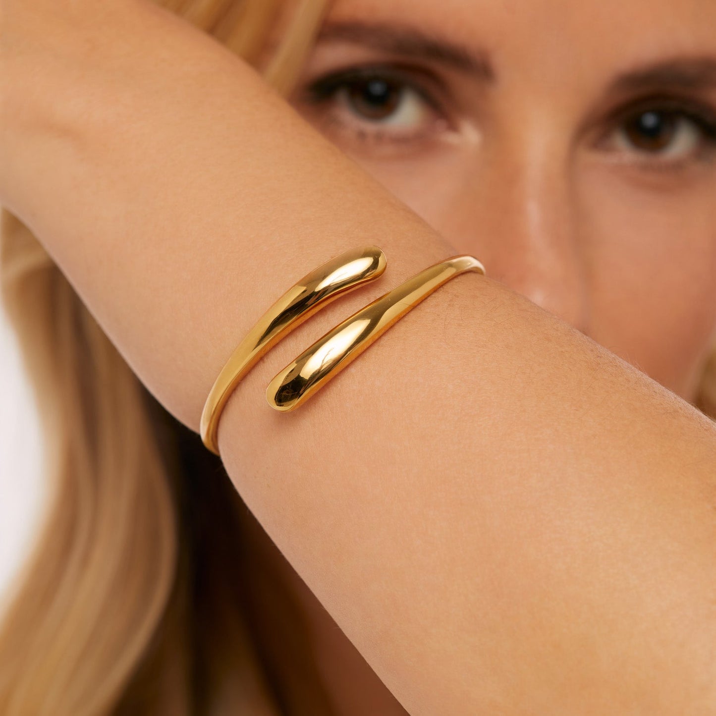 Bracelete Pontos Bali Regulável Banhado em Ouro 18k