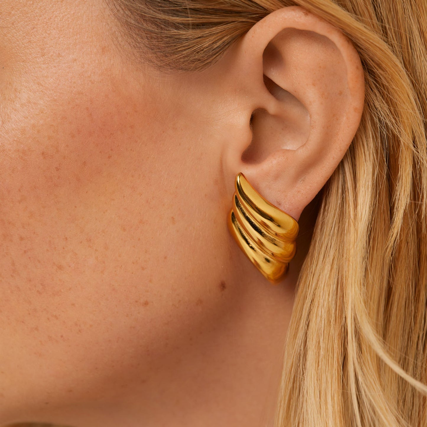 Brincos Viena Banhados em Ouro 18k