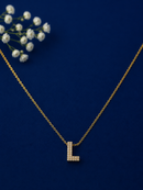 Colar Letra Aura Banhado em Ouro 18k