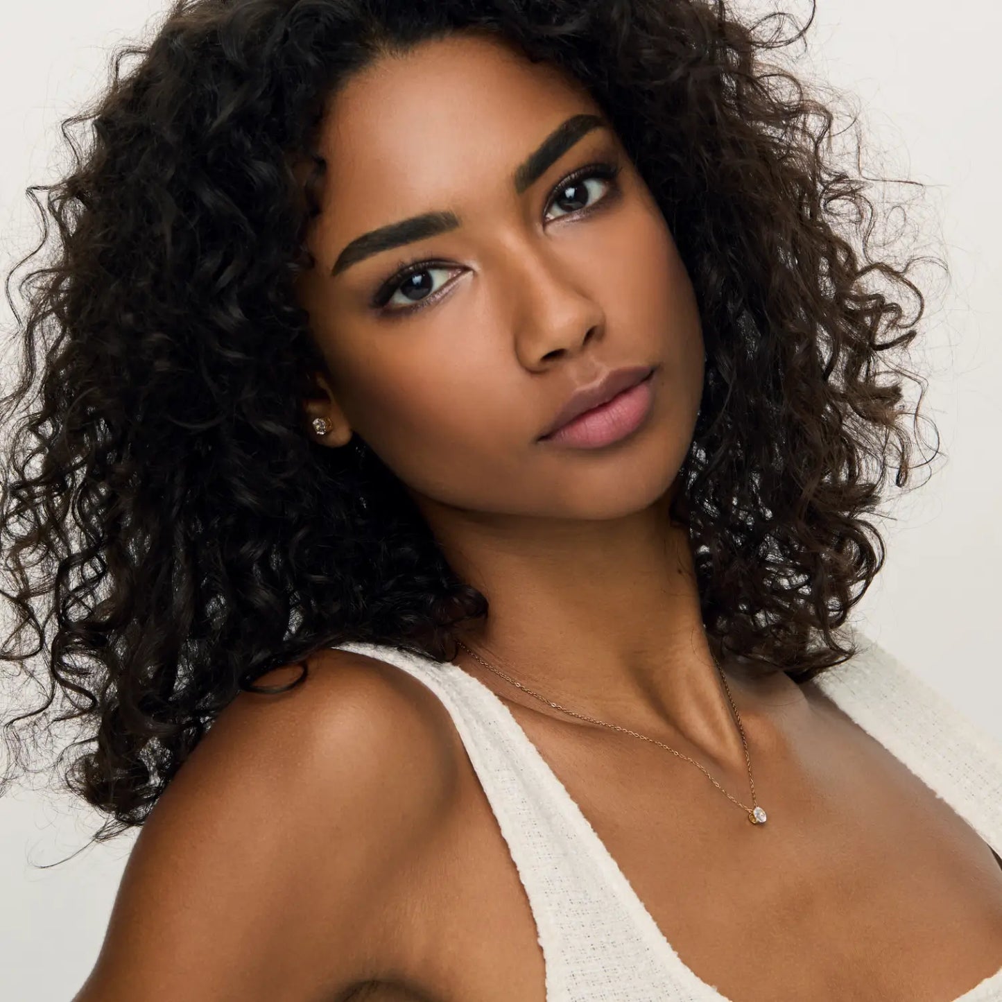 Colar Solitário Banhado em Ouro 18k