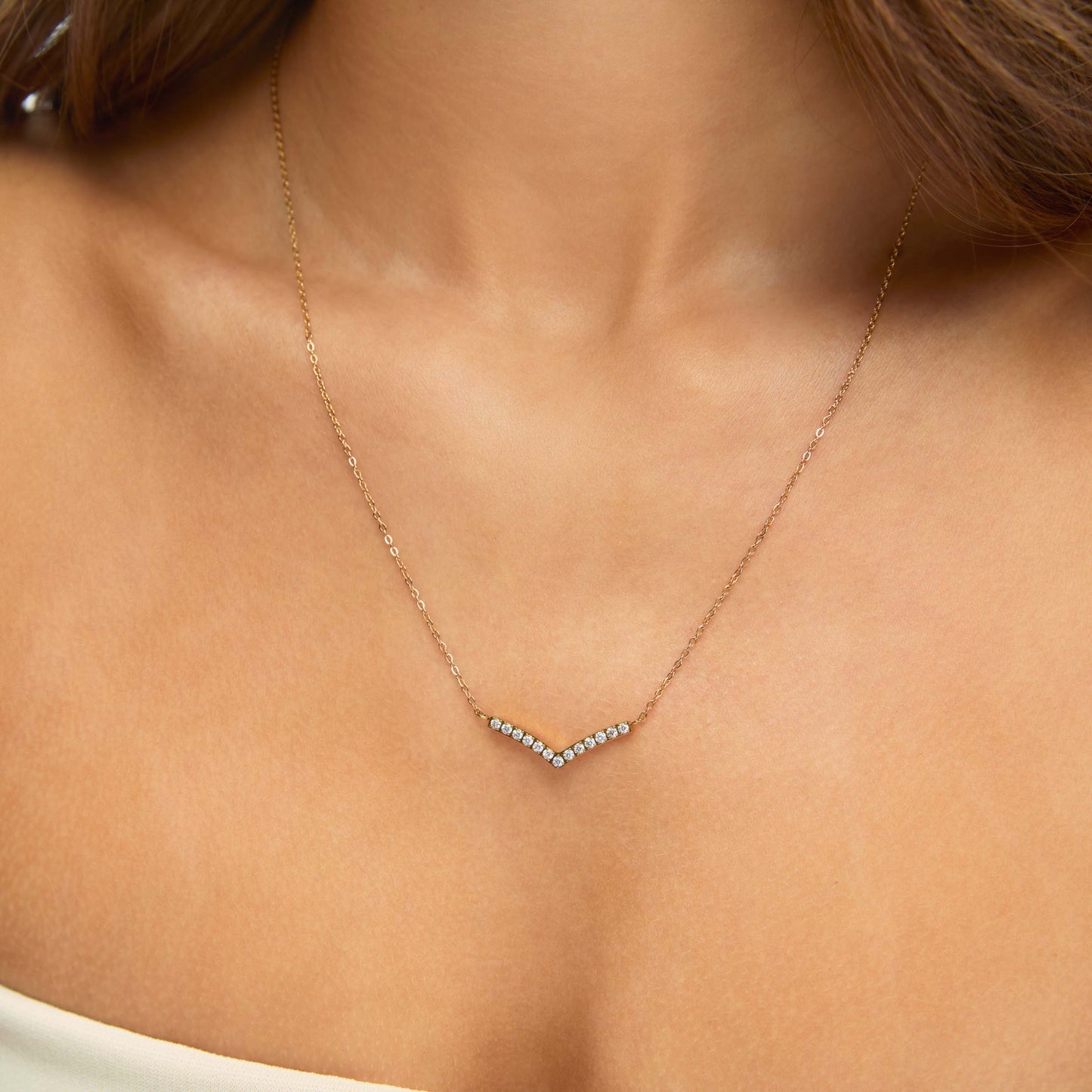 Colar Diadema Com Pedras Brilhantes Banhado em Ouro 18k