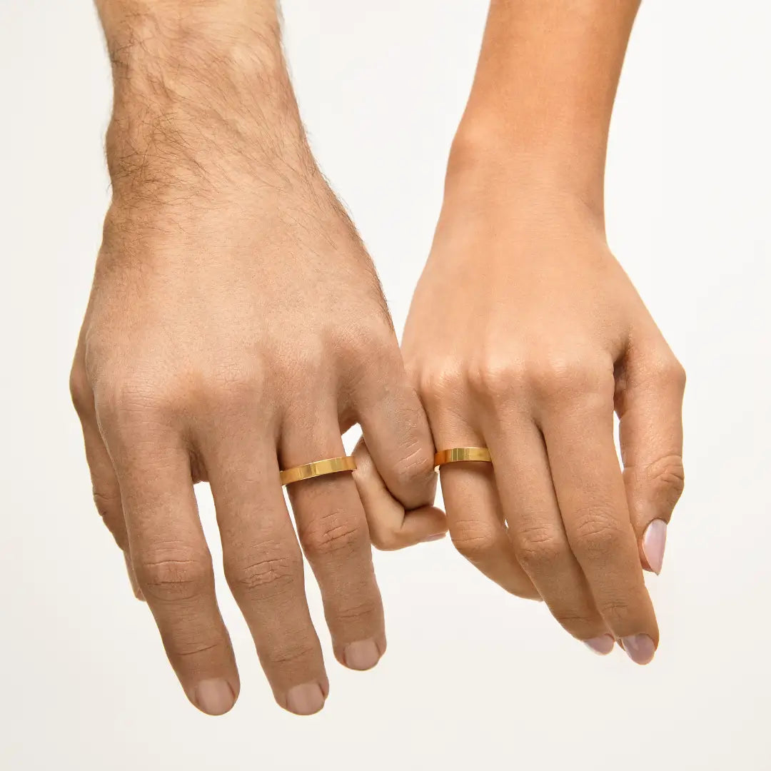 Par de Alianças Moderna Banhadas em Ouro 18k