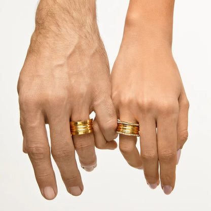 Par de Alianças Pedra Luca Banhadas em Ouro 18k