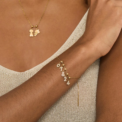 Pingente Inicial "&"  Banhado em Ouro 18k