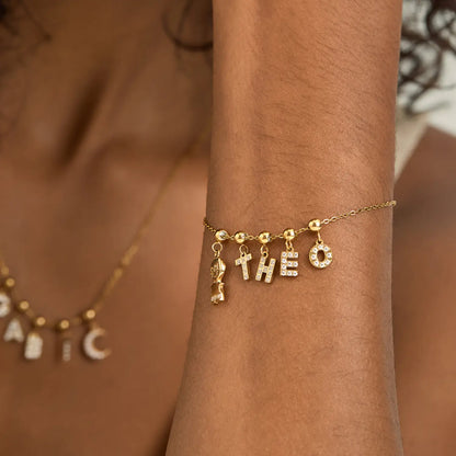 Pingente Inicial O Banhado em Ouro 18k