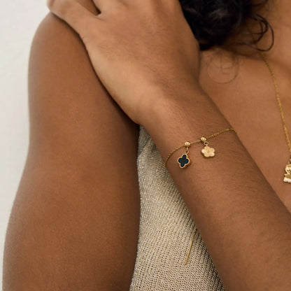 Pingente Trevo Preto Banhado em Ouro 18k