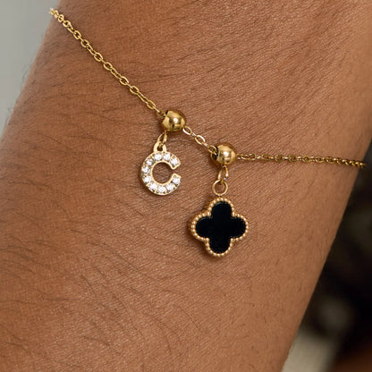 Pingente Trevo Preto Banhado em Ouro 18k