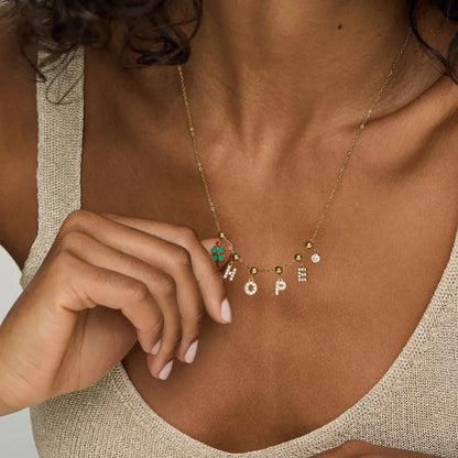 Pingente Trevo Verde com Coração Banhado em Ouro 18k